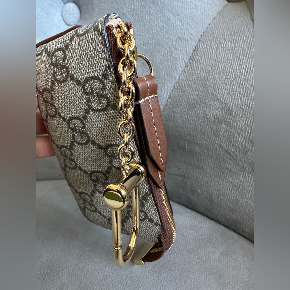 NWT AUTHENTIC Gucci Monogram Key Pouch - Picture 4 of 13